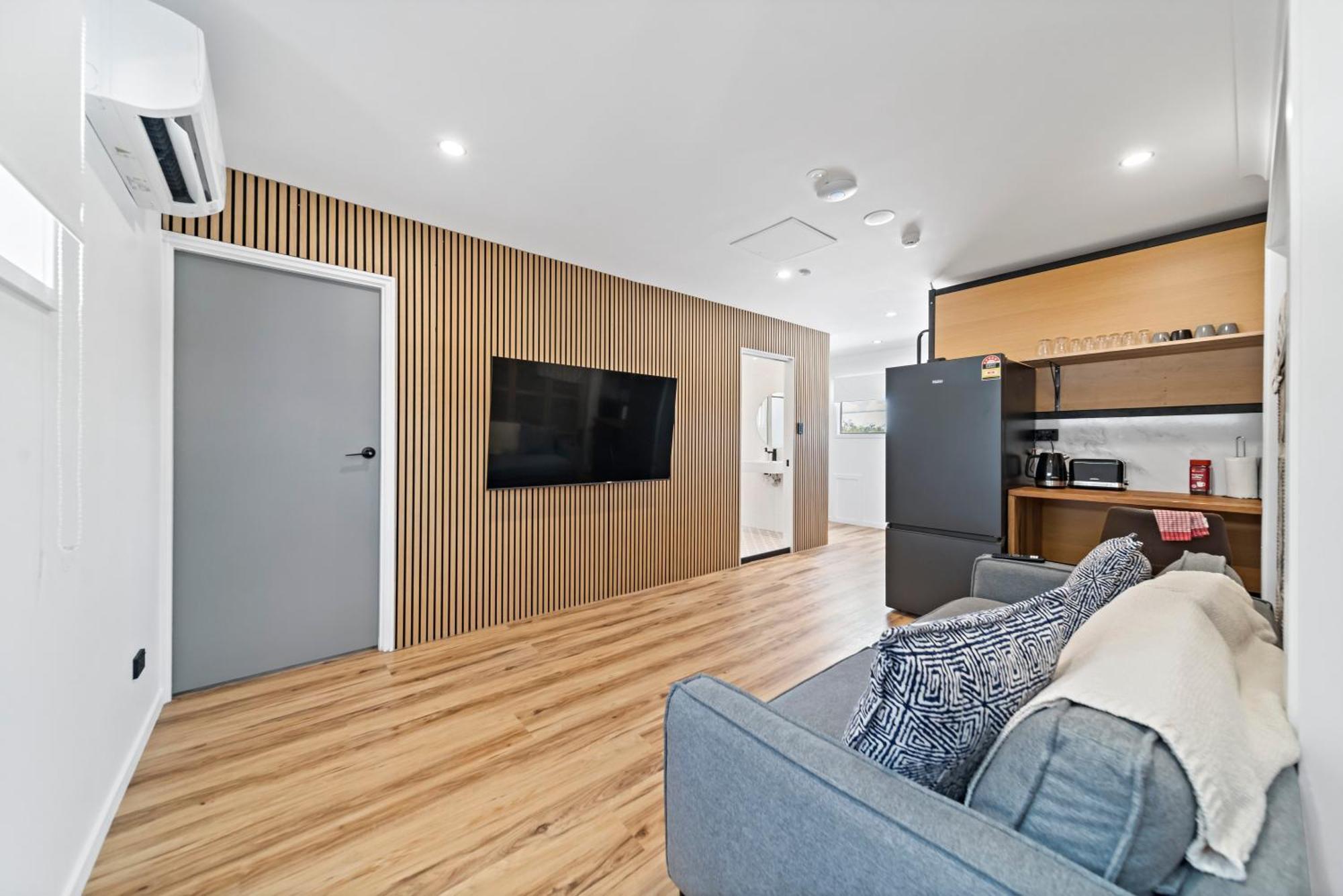 The Pier Pods On The Water- 50M From Townsville Bus Terminal And Ferry Terminal- Passport Id Requried Zewnętrze zdjęcie